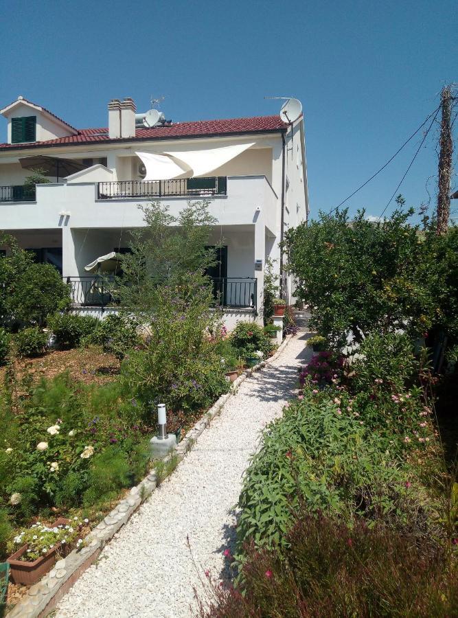 Lux Trogir Daire Dış mekan fotoğraf
