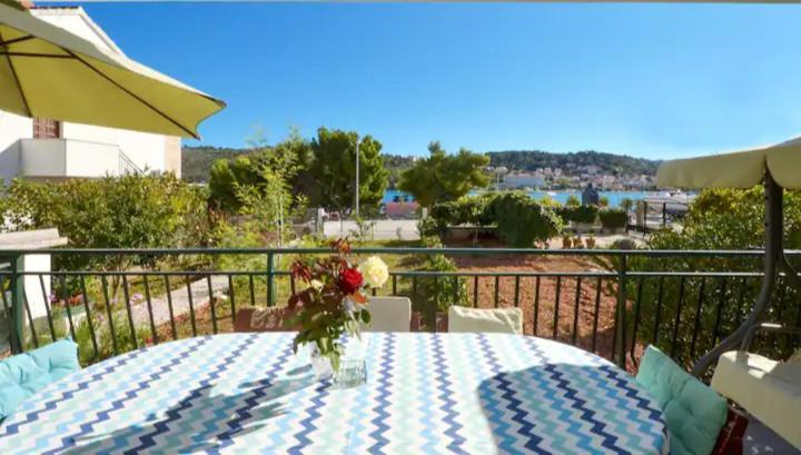Lux Trogir Daire Dış mekan fotoğraf